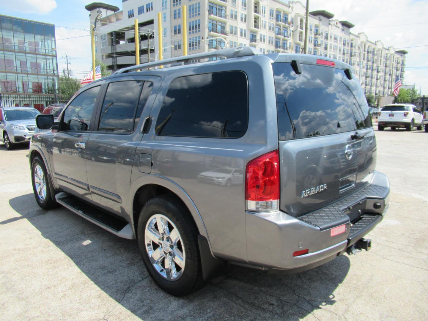 2015 Gray /Black Nissan Armada SL 2WD (5N1BA0ND4FN) with an 5.6L V8 DOHC 32V FFV engine, Automatic transmission, located at 1511 North Shepherd Dr., Houston, TX, 77008, (281) 657-1221, 29.798361, -95.412560 - 2015 NISSAN ARMADA SV-SL-PLATINUMVIN: 5N1BA0ND4FN6019714 DOOR WAGON-SPORT UTILITY5.6L V8 F DOHC 32VFLEX FUELREAR WHEEL DRIVE - Photo#23