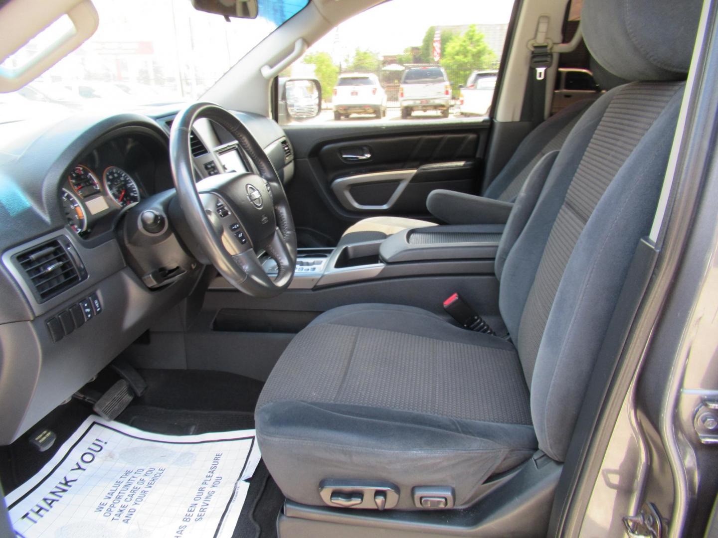 2015 Gray /Black Nissan Armada SL 2WD (5N1BA0ND4FN) with an 5.6L V8 DOHC 32V FFV engine, Automatic transmission, located at 1511 North Shepherd Dr., Houston, TX, 77008, (281) 657-1221, 29.798361, -95.412560 - 2015 NISSAN ARMADA SV-SL-PLATINUMVIN: 5N1BA0ND4FN6019714 DOOR WAGON-SPORT UTILITY5.6L V8 F DOHC 32VFLEX FUELREAR WHEEL DRIVE - Photo#4