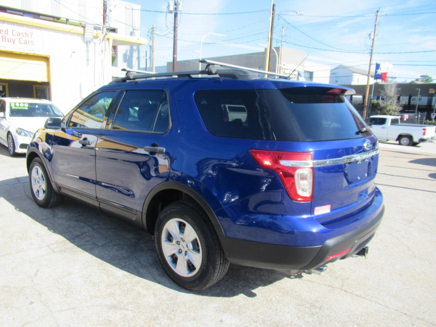 2013 Blue /Black Ford Explorer Base FWD (1FM5K7B82DG) with an 3.5L V6 DOHC 24V engine, Automatic transmission, located at 1511 North Shepherd Dr., Houston, TX, 77008, (281) 657-1221, 29.798361, -95.412560 - 2013 FORD EXPLORER BASE VIN: 1FM5K7B82DGB33475 1 F M 5 K 7 B 8 2 D G B 3 3 4 7 5 4 DOOR WAGON/SPORT UTILITY 3.5L V6 F DOHC 24V GASOLINE FRONT WHEEL DRIVE - Photo#18