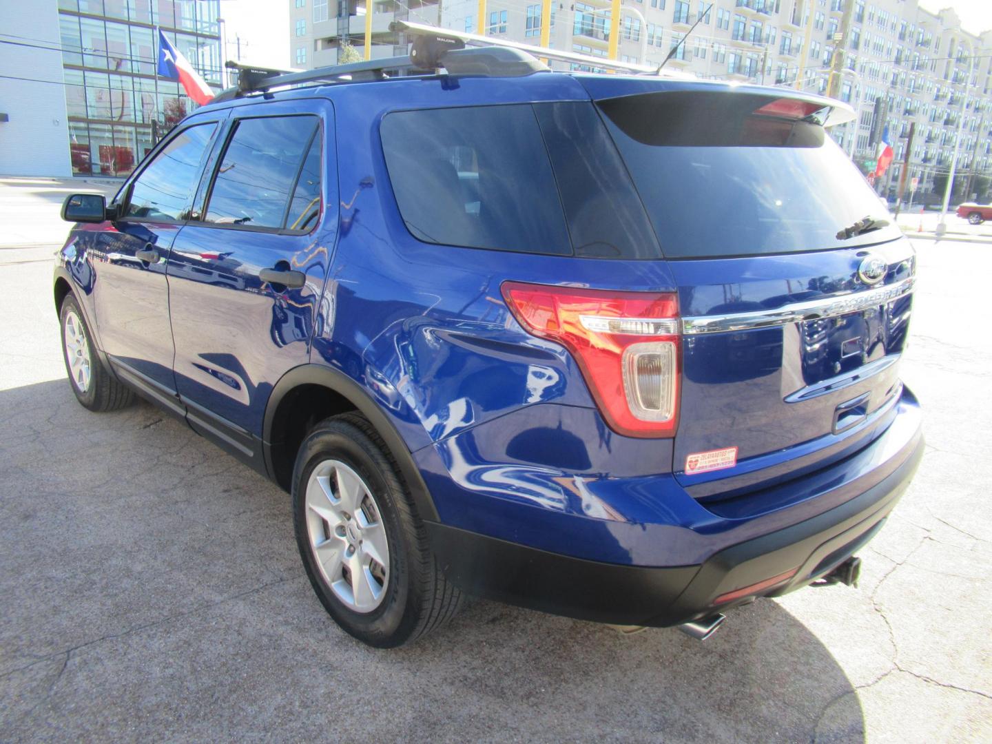 2013 Blue /Black Ford Explorer Base FWD (1FM5K7B82DG) with an 3.5L V6 DOHC 24V engine, Automatic transmission, located at 1511 North Shepherd Dr., Houston, TX, 77008, (281) 657-1221, 29.798361, -95.412560 - 2013 FORD EXPLORER BASE VIN: 1FM5K7B82DGB33475 1 F M 5 K 7 B 8 2 D G B 3 3 4 7 5 4 DOOR WAGON/SPORT UTILITY 3.5L V6 F DOHC 24V GASOLINE FRONT WHEEL DRIVE - Photo#25