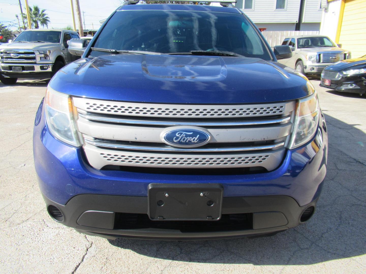 2013 Blue /Black Ford Explorer Base FWD (1FM5K7B82DG) with an 3.5L V6 DOHC 24V engine, Automatic transmission, located at 1511 North Shepherd Dr., Houston, TX, 77008, (281) 657-1221, 29.798361, -95.412560 - 2013 FORD EXPLORER BASE VIN: 1FM5K7B82DGB33475 1 F M 5 K 7 B 8 2 D G B 3 3 4 7 5 4 DOOR WAGON/SPORT UTILITY 3.5L V6 F DOHC 24V GASOLINE FRONT WHEEL DRIVE - Photo#29