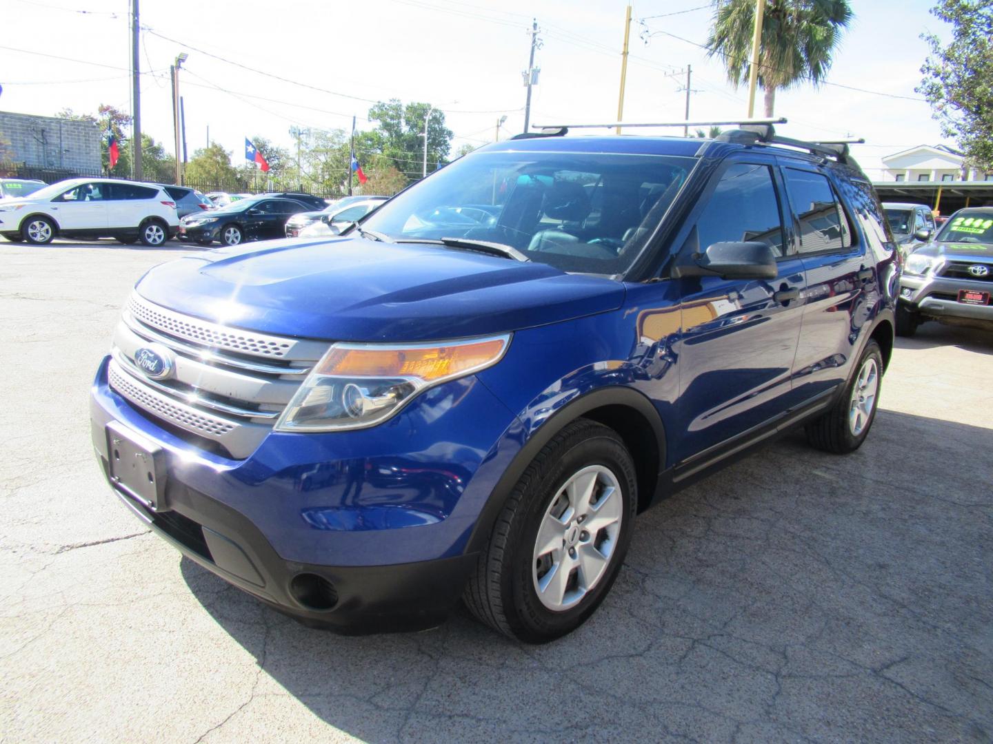 2013 Blue /Black Ford Explorer Base FWD (1FM5K7B82DG) with an 3.5L V6 DOHC 24V engine, Automatic transmission, located at 1511 North Shepherd Dr., Houston, TX, 77008, (281) 657-1221, 29.798361, -95.412560 - 2013 FORD EXPLORER BASE VIN: 1FM5K7B82DGB33475 1 F M 5 K 7 B 8 2 D G B 3 3 4 7 5 4 DOOR WAGON/SPORT UTILITY 3.5L V6 F DOHC 24V GASOLINE FRONT WHEEL DRIVE - Photo#30