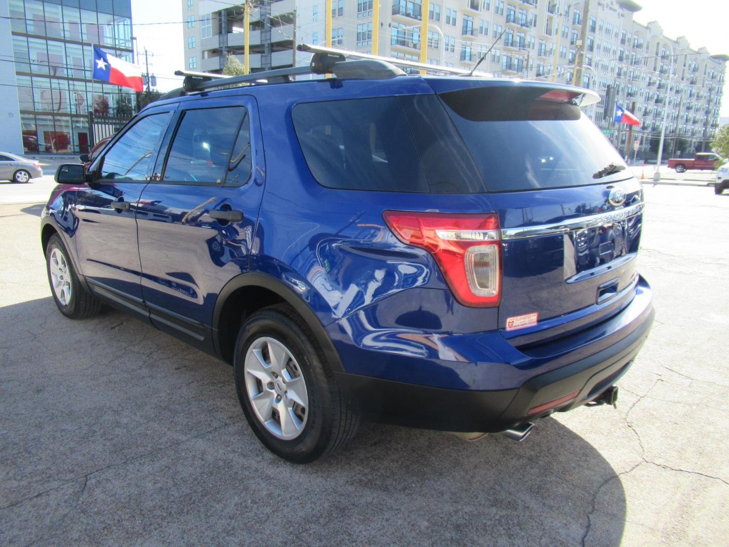 2013 Blue /Black Ford Explorer Base FWD (1FM5K7B82DG) with an 3.5L V6 DOHC 24V engine, Automatic transmission, located at 1511 North Shepherd Dr., Houston, TX, 77008, (281) 657-1221, 29.798361, -95.412560 - 2013 FORD EXPLORER BASE VIN: 1FM5K7B82DGB33475 1 F M 5 K 7 B 8 2 D G B 3 3 4 7 5 4 DOOR WAGON/SPORT UTILITY 3.5L V6 F DOHC 24V GASOLINE FRONT WHEEL DRIVE - Photo#31