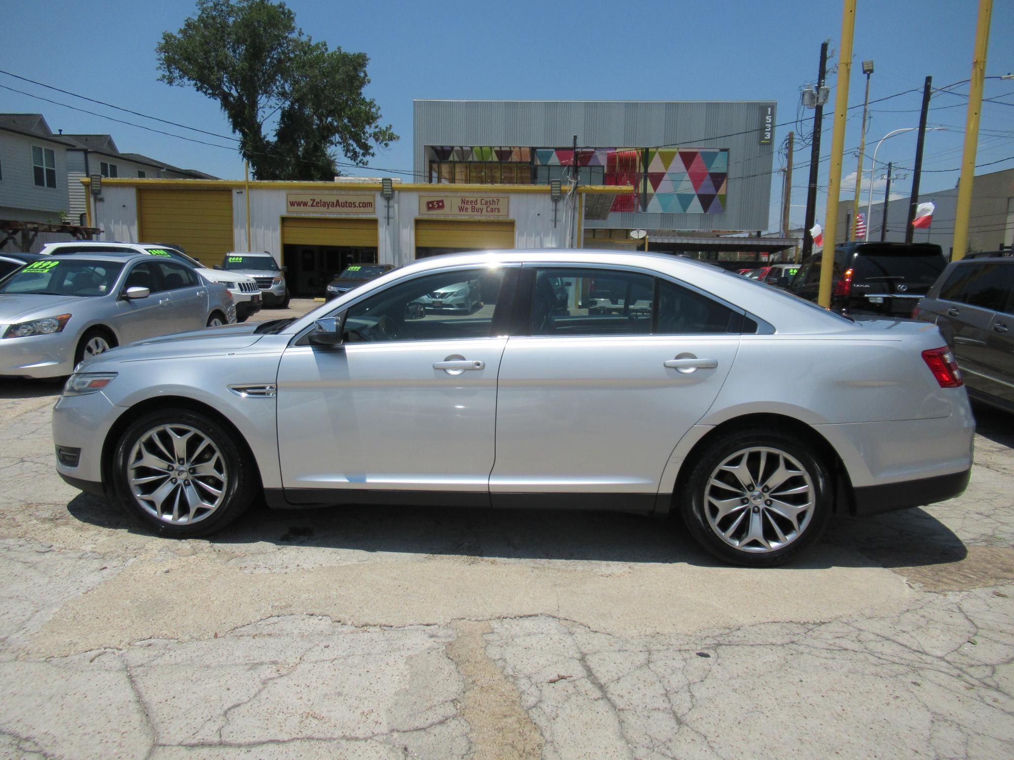 2013 Ford Taurus Limited FWD