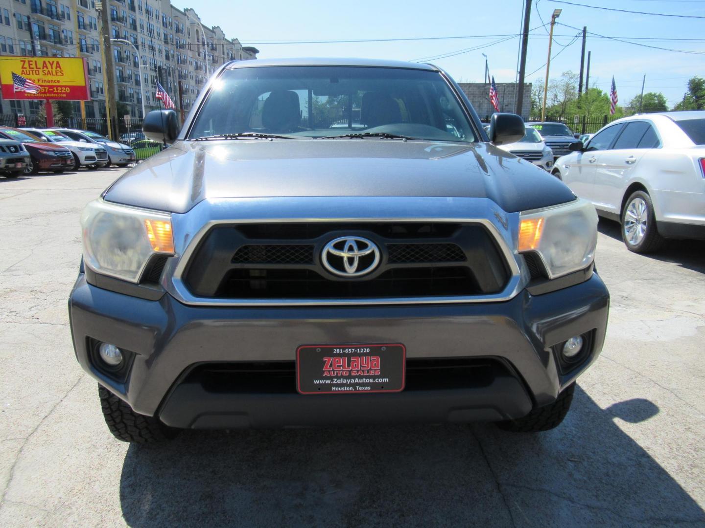 2015 Gray /Gray Toyota Tacoma PreRunner Access Cab V6 AT 2WD (5TFTU4GN5FX) with an 4.0L V6 DOHC 24V engine, Automatic transmission, located at 1511 North Shepherd Dr., Houston, TX, 77008, (281) 657-1221, 29.798361, -95.412560 - 2015 TOYOTA TACOMA PRERUNNER V6 VIN: 5TFTU4GN5FX079322 5 T F T U 4 G N 5 F X 0 7 9 3 2 2 CLUB CAB PICKUP 4.0L V6 F DOHC 24V GASOLINE REAR WHEEL DRIVE - Photo#25