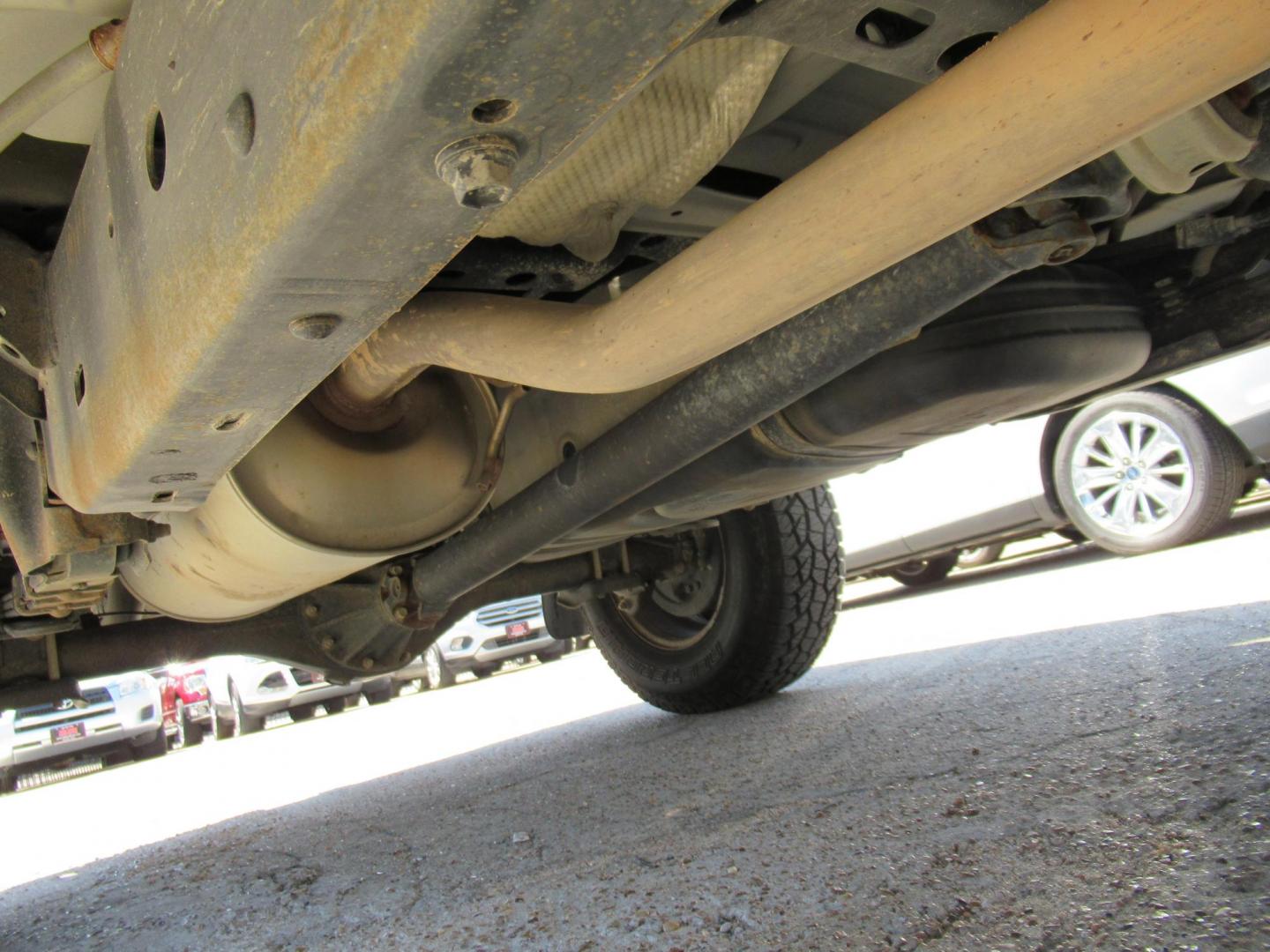 2015 Gray /Gray Toyota Tacoma PreRunner Access Cab V6 AT 2WD (5TFTU4GN5FX) with an 4.0L V6 DOHC 24V engine, Automatic transmission, located at 1511 North Shepherd Dr., Houston, TX, 77008, (281) 657-1221, 29.798361, -95.412560 - 2015 TOYOTA TACOMA PRERUNNER V6 VIN: 5TFTU4GN5FX079322 5 T F T U 4 G N 5 F X 0 7 9 3 2 2 CLUB CAB PICKUP 4.0L V6 F DOHC 24V GASOLINE REAR WHEEL DRIVE - Photo#27