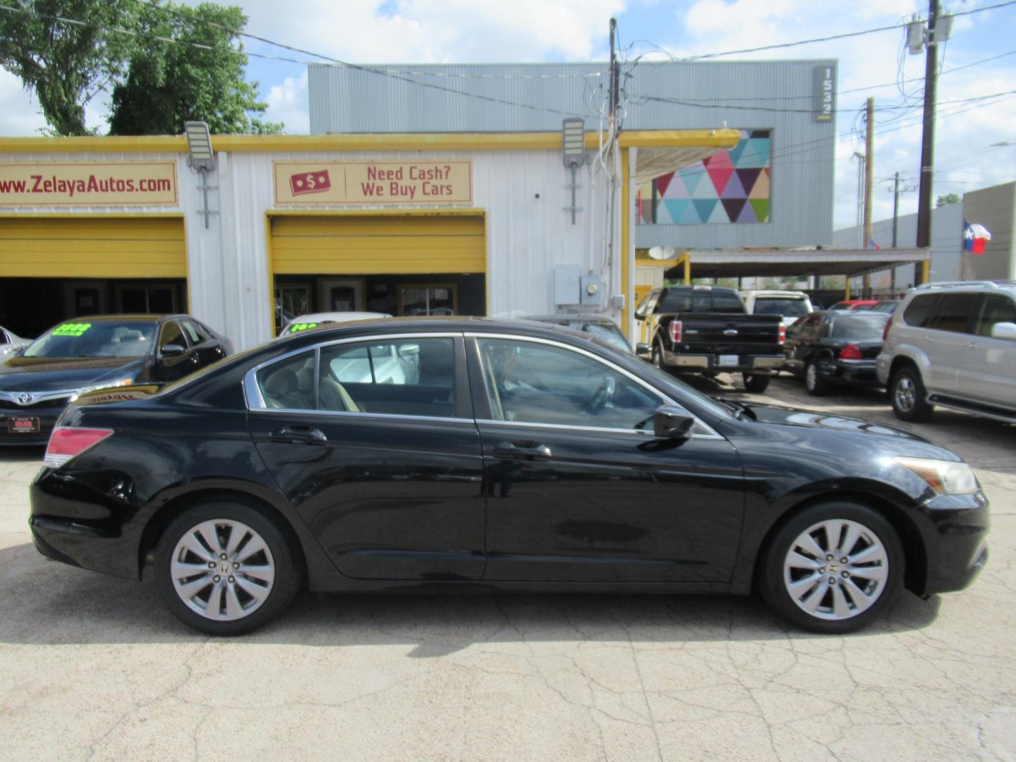 2011 Black /Tan Honda Accord EX-L Sedan AT (1HGCP2F8XBA) with an 2.4L L4 DOHC 16V engine, Automatic transmission, located at 1511 North Shepherd Dr., Houston, TX, 77008, (281) 657-1221, 29.798361, -95.412560 - Photo#24