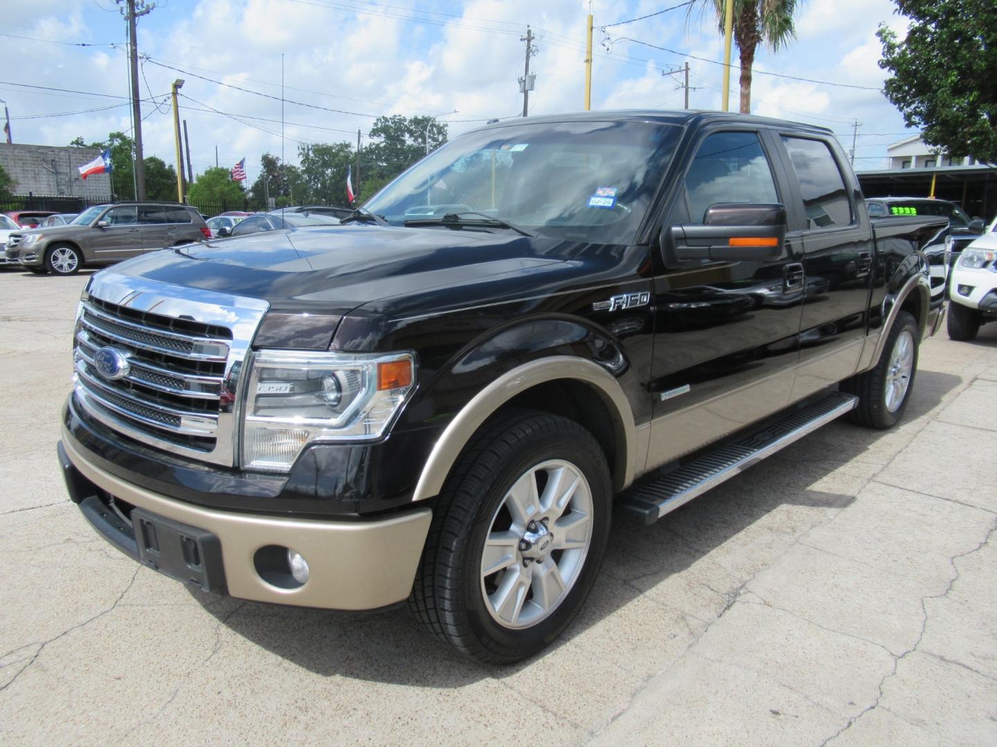 2013 Black /Tan Ford F-150 (1FTFW1CT3DK) , located at 1511 North Shepherd Dr., Houston, TX, 77008, (281) 657-1221, 29.798361, -95.412560 - Photo#17