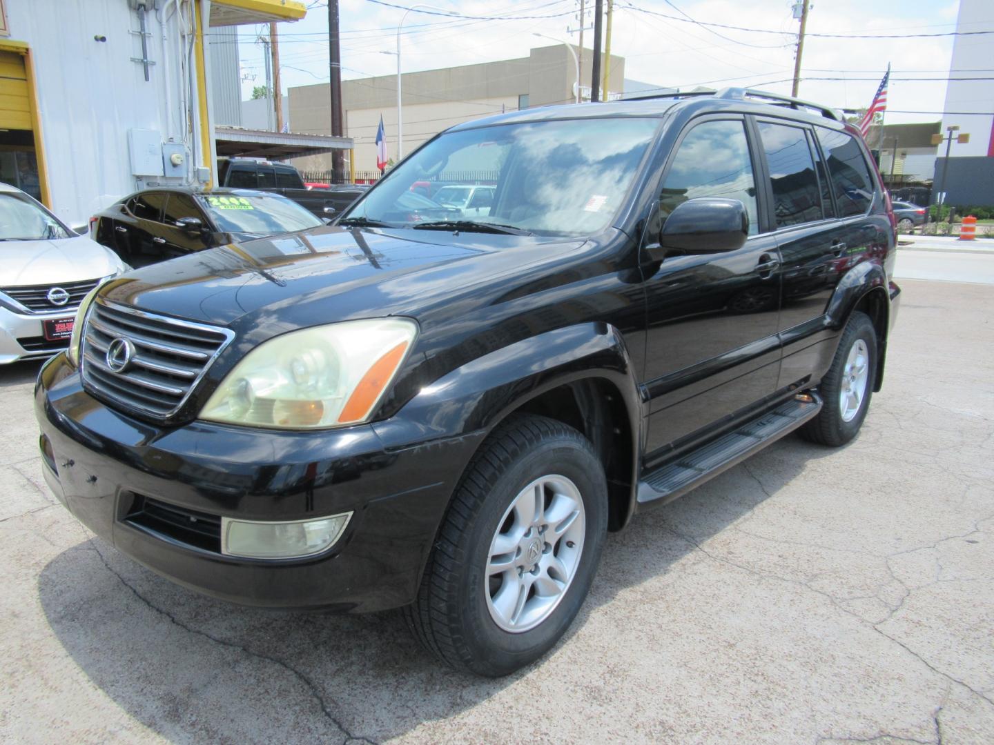 2007 Black /Tan Lexus GX 470 Sport Utility (JTJBT20X270) with an 4.7L V8 DOHC 32V engine, Automatic Overdrive transmission, located at 1511 North Shepherd Dr., Houston, TX, 77008, (281) 657-1221, 29.798361, -95.412560 - Photo#20