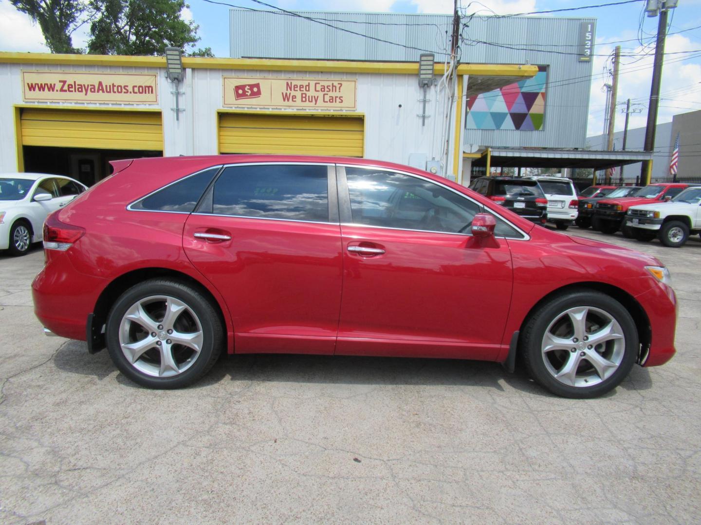 2014 /Black Toyota Venza LE V6 FWD (4T3ZK3BBXEU) with an 3.5L V6 DOHC 24V engine, Automatic transmission, located at 1511 North Shepherd Dr., Houston, TX, 77008, (281) 657-1221, 29.798361, -95.412560 - 2014 Toyota Venza LE V6 FWD WAGON 5-DR 3.5L V6 DOHC 24V V6 - Photo#0