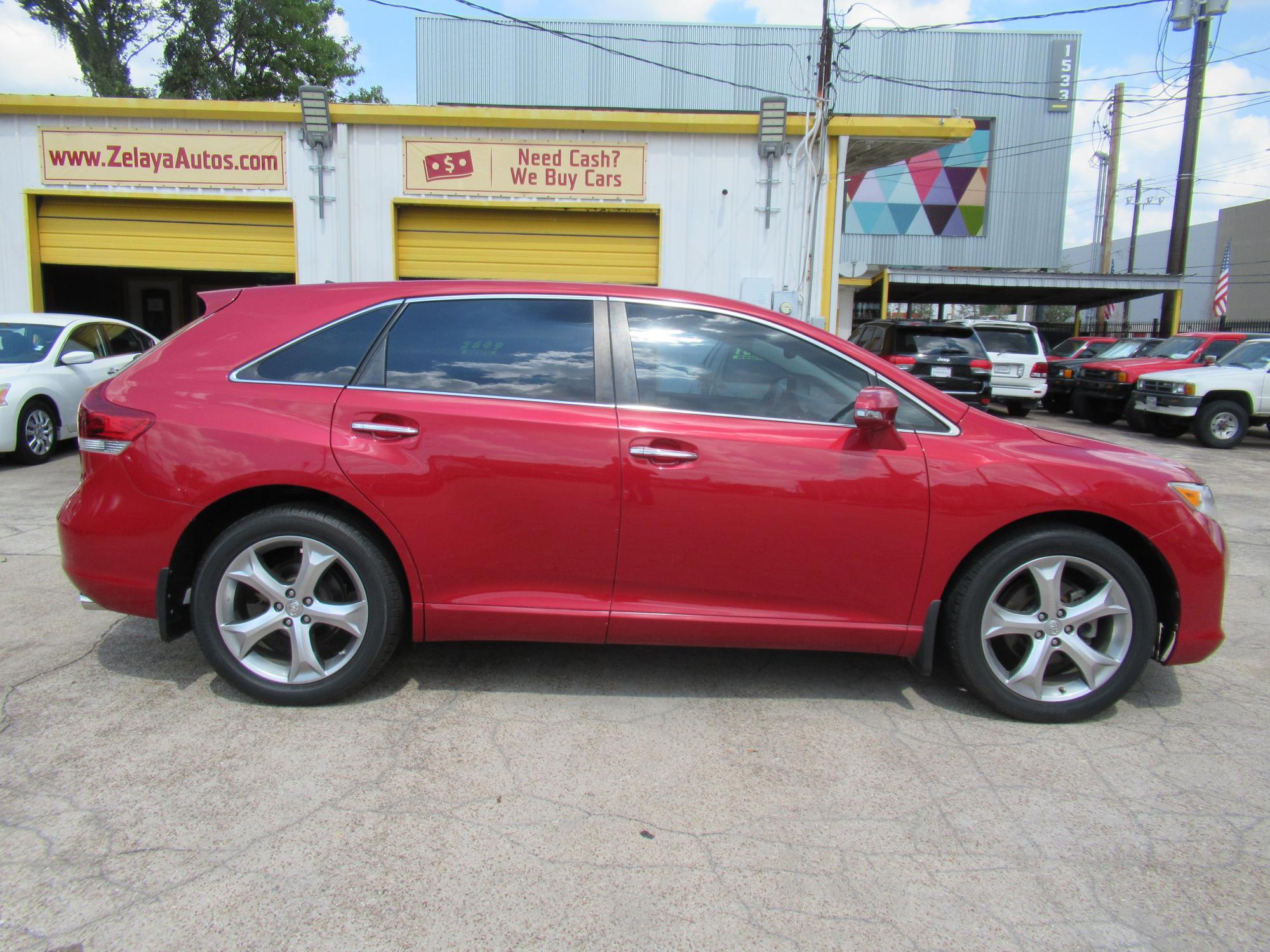 photo of 2014 Toyota Venza LE V6 FWD