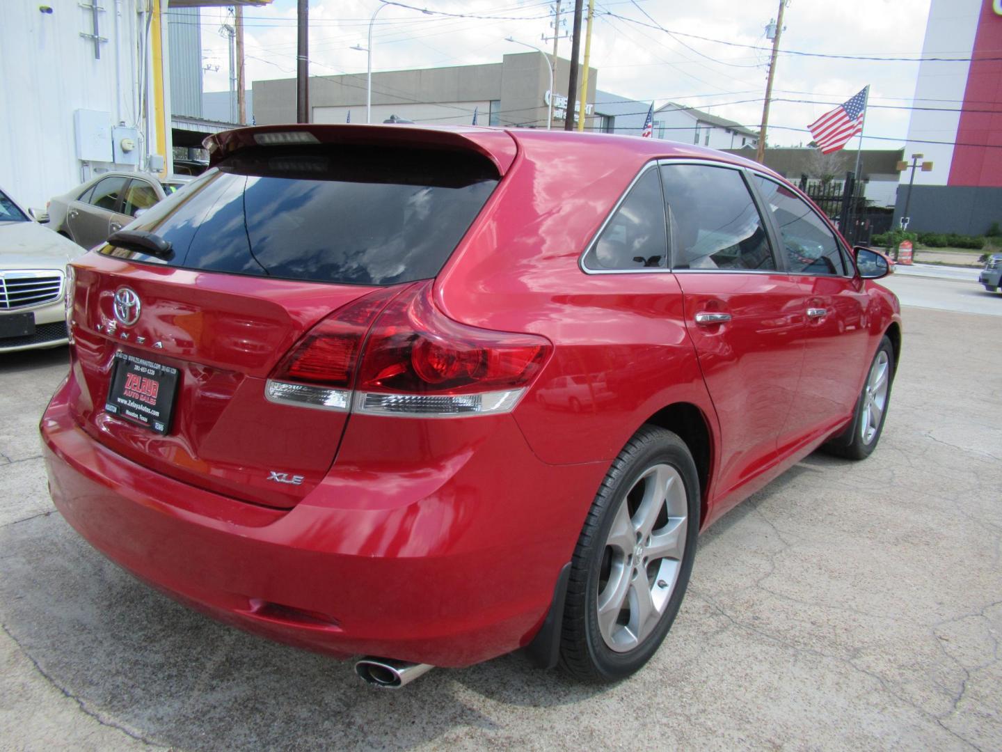 2014 /Black Toyota Venza LE V6 FWD (4T3ZK3BBXEU) with an 3.5L V6 DOHC 24V engine, Automatic transmission, located at 1511 North Shepherd Dr., Houston, TX, 77008, (281) 657-1221, 29.798361, -95.412560 - 2014 Toyota Venza LE V6 FWD WAGON 5-DR 3.5L V6 DOHC 24V V6 - Photo#22