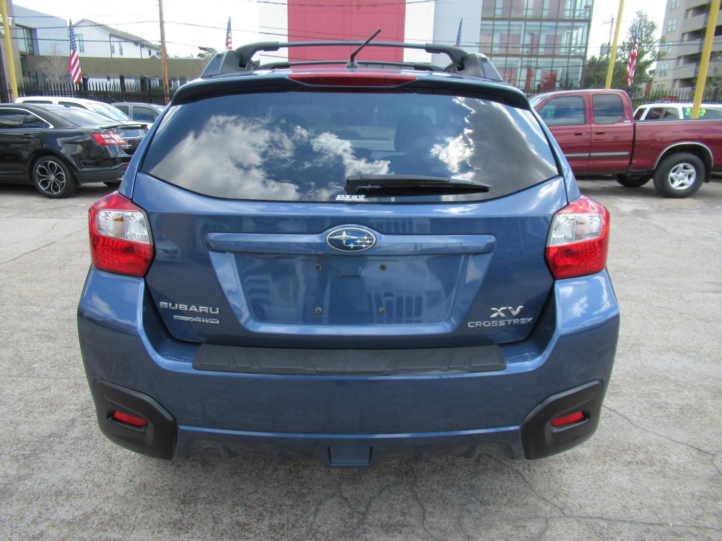 2013 Blue /Gray Subaru XV Crosstrek 2.0 Premium (JF2GPAVC4D2) with an 2.0L L4 DOHC 16V engine, Continuously Variable Transmission transmission, located at 1511 North Shepherd Dr., Houston, TX, 77008, (281) 657-1221, 29.798361, -95.412560 - 2013 Subaru XV Crosstrek 2.0 Premium SUV 4-DR 2.0L L4 DOHC 16V - Photo#16