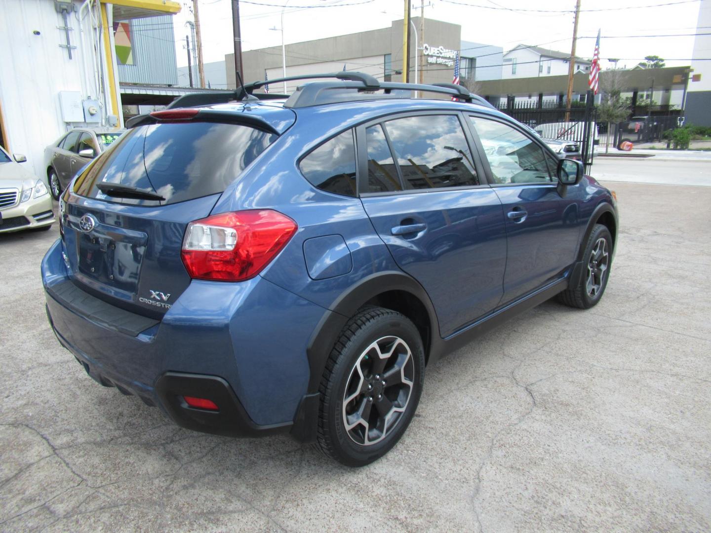 2013 Blue /Gray Subaru XV Crosstrek 2.0 Premium (JF2GPAVC4D2) with an 2.0L L4 DOHC 16V engine, Continuously Variable Transmission transmission, located at 1511 North Shepherd Dr., Houston, TX, 77008, (281) 657-1221, 29.798361, -95.412560 - 2013 Subaru XV Crosstrek 2.0 Premium SUV 4-DR 2.0L L4 DOHC 16V - Photo#17