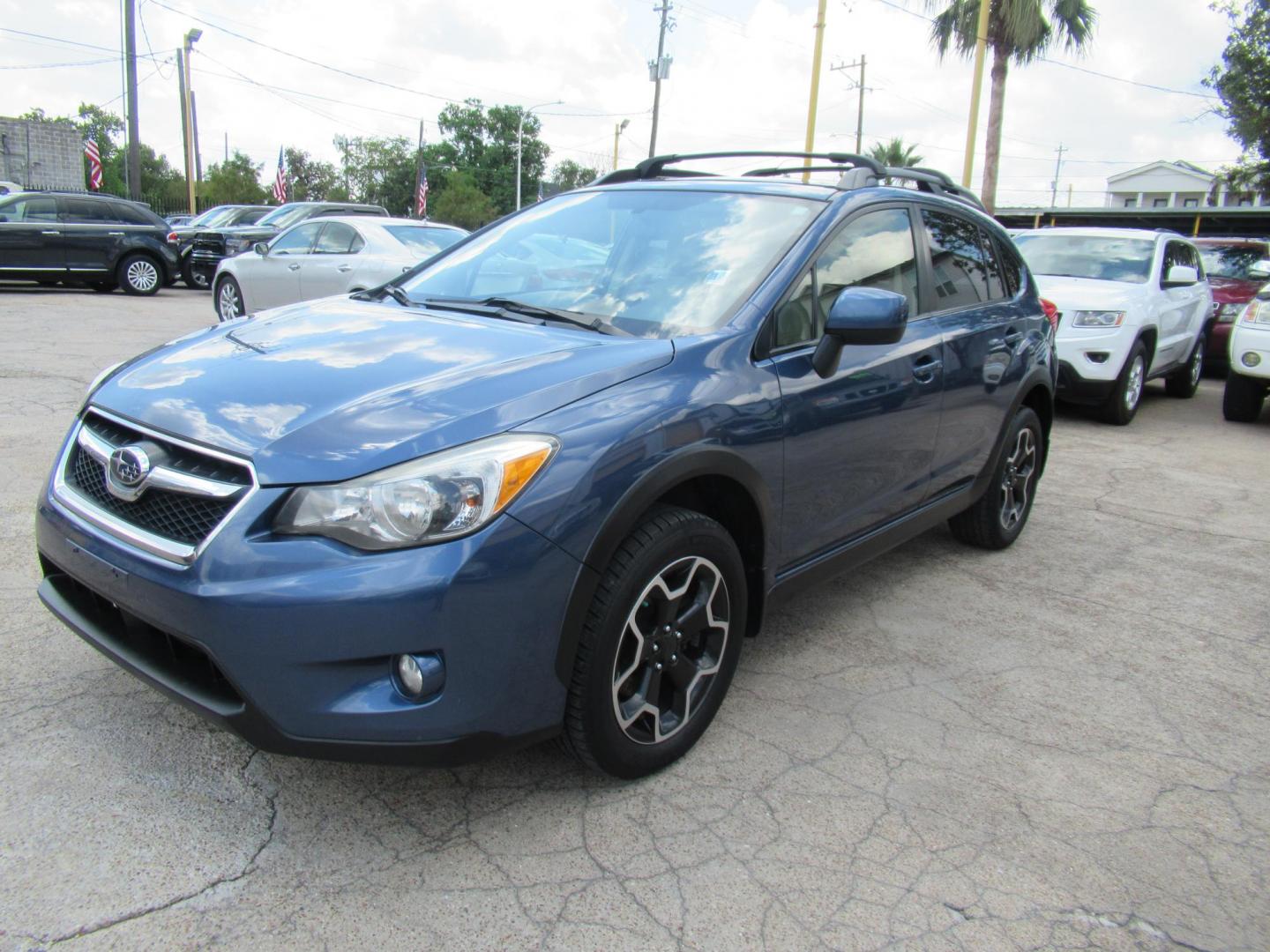 2013 Blue /Gray Subaru XV Crosstrek 2.0 Premium (JF2GPAVC4D2) with an 2.0L L4 DOHC 16V engine, Continuously Variable Transmission transmission, located at 1511 North Shepherd Dr., Houston, TX, 77008, (281) 657-1221, 29.798361, -95.412560 - 2013 Subaru XV Crosstrek 2.0 Premium SUV 4-DR 2.0L L4 DOHC 16V - Photo#21