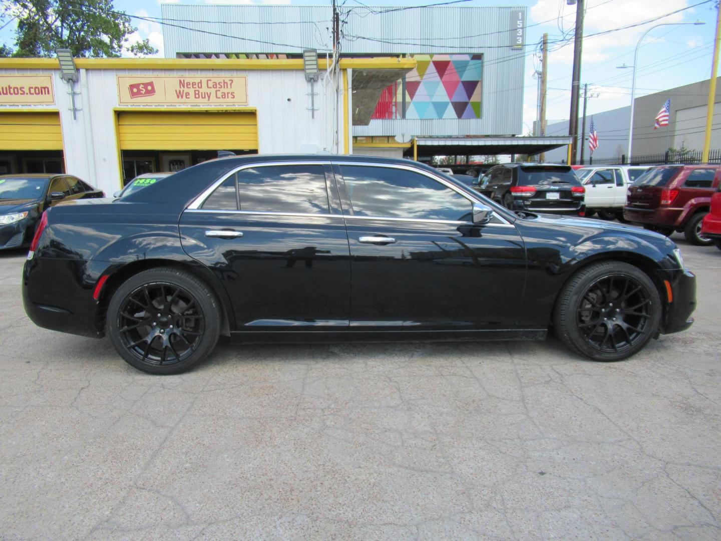 2016 Black /Black Chrysler 300 C RWD (2C3CCAEG7GH) with an 3.6L V6 SOHC 24V engine, Automatic transmission, located at 1511 North Shepherd Dr., Houston, TX, 77008, (281) 657-1221, 29.798361, -95.412560 - 2016 CHRYSLER 300 C VIN: 2C3CCAEG7GH105600 2 C 3 C C A E G 7 G H 1 0 5 6 0 0 SEDAN 4 DR 3.6L V6 F DOHC 24V GASOLINE REAR WHEEL DRIVE - Photo#0