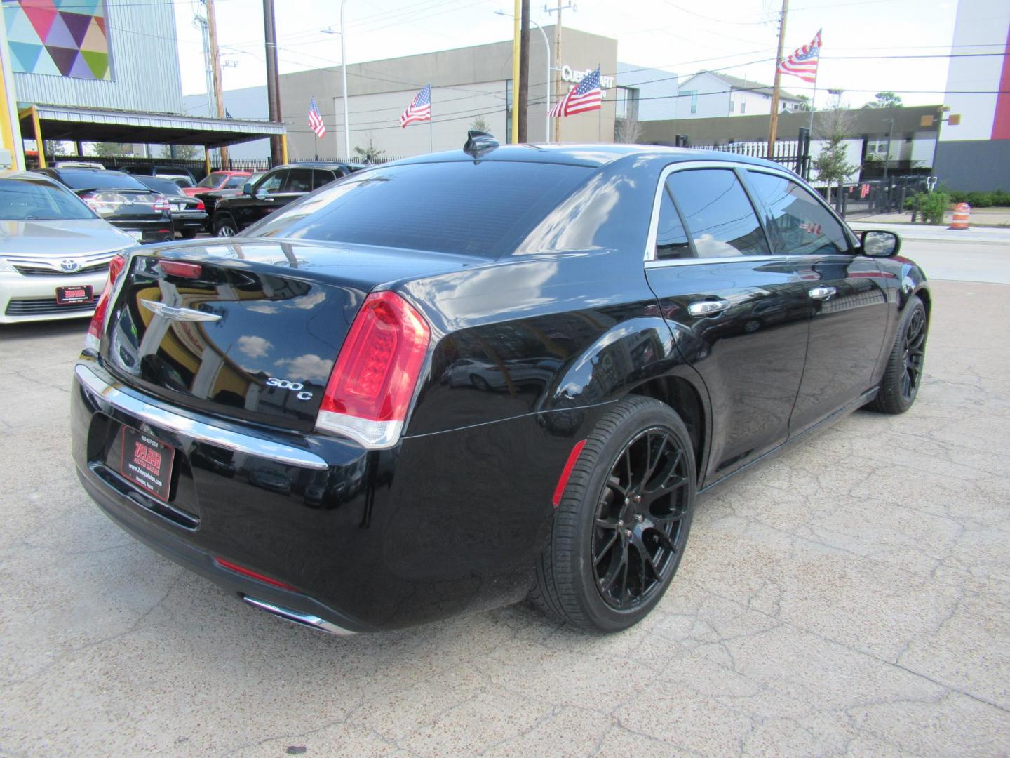 2016 Black /Black Chrysler 300 C RWD (2C3CCAEG7GH) with an 3.6L V6 SOHC 24V engine, Automatic transmission, located at 1511 North Shepherd Dr., Houston, TX, 77008, (281) 657-1221, 29.798361, -95.412560 - 2016 CHRYSLER 300 C VIN: 2C3CCAEG7GH105600 2 C 3 C C A E G 7 G H 1 0 5 6 0 0 SEDAN 4 DR 3.6L V6 F DOHC 24V GASOLINE REAR WHEEL DRIVE - Photo#23