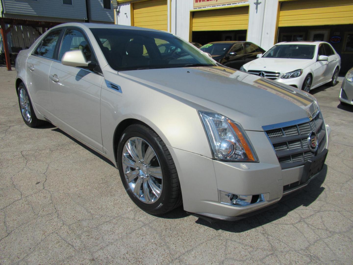 2009 /Tan Cadillac CTS 3.6L SIDI with Navigation (1G6DV57V090) with an 3.6L V6 DOHC 24V engine, Automatic transmission, located at 1511 North Shepherd Dr., Houston, TX, 77008, (281) 657-1221, 29.798361, -95.412560 - VIN: 1G6DV57V090128899 1 G 6 D V 5 7 V 0 9 0 1 2 8 8 9 9 SEDAN 4 DR 3.6L V6 F DOHC 24V GASOLINE REAR WHEEL DRIVE - Photo#20