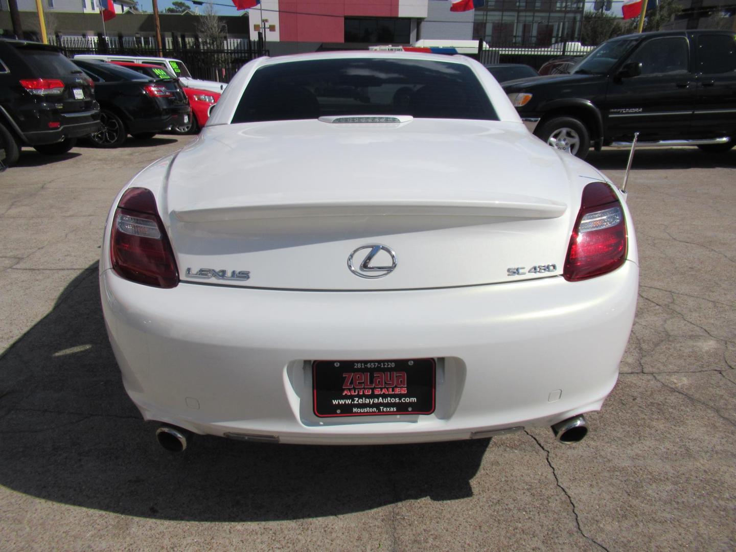 2006 White /Tan Lexus SC 430 Convertible (JTHFN48Y469) with an 4.3L V8 DOHC 32V engine, Automatic Overdrive transmission, located at 1511 North Shepherd Dr., Houston, TX, 77008, (281) 657-1221, 29.798361, -95.412560 - 2006 LEXUS SC 430 VIN: JTHFN48Y469004147 J T H F N 4 8 Y 4 6 9 0 0 4 1 4 7 CONVERTIBLE 4.3L V8 F DOHC 32V GASOLINE REAR WHEEL DRIVE - Photo#28