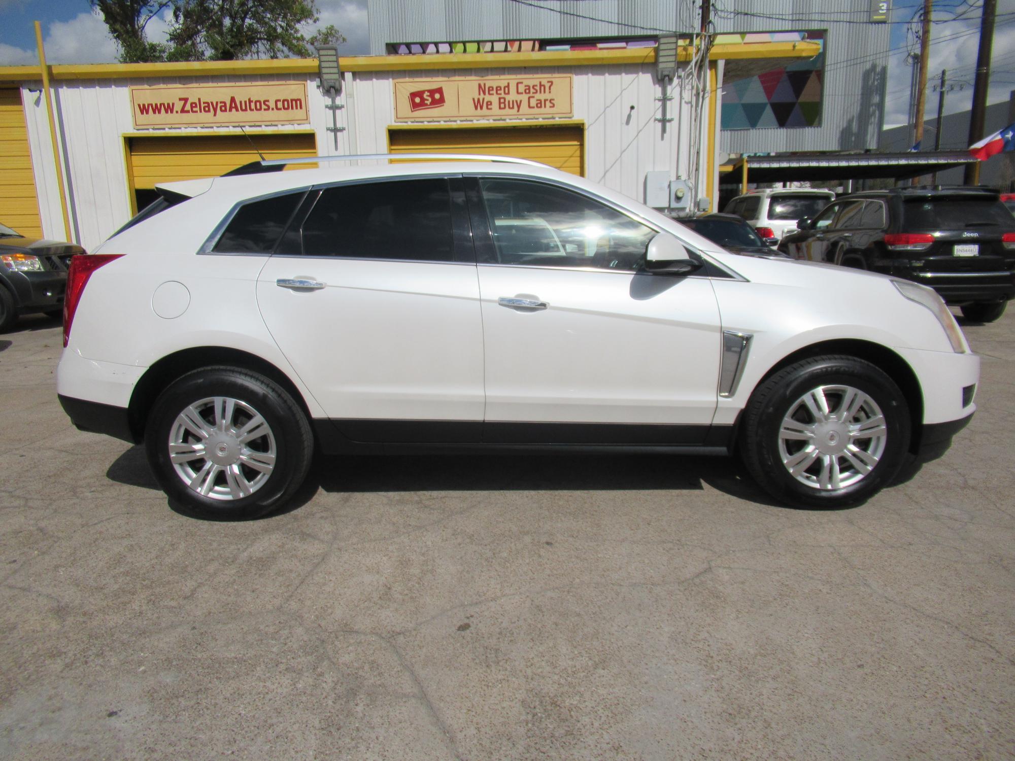 photo of 2013 Cadillac SRX Base