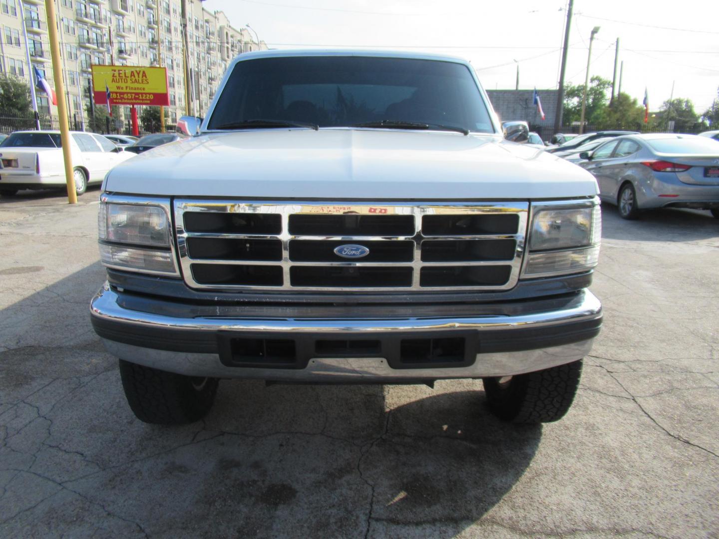 1997 White /Gray Ford F-250 XL HD Crew Cab 2WD (1FTHW25F7VE) with an 7.3L V8 OHV 16V TURBO DIESEL engine, located at 1511 North Shepherd Dr., Houston, TX, 77008, (281) 657-1221, 29.798361, -95.412560 - 1997 FORD F-250 XL VIN: 1FTHW25F7VEA75749 Diesel 1997 FORD F-250 XL VIN: 1FTHW25F7VEA75749 1 F T H W 2 5 F 7 V E A 7 5 7 4 9 CREW PICKUP 7.3L V8 F DIESEL REAR WHEEL DRIVE - Photo#20