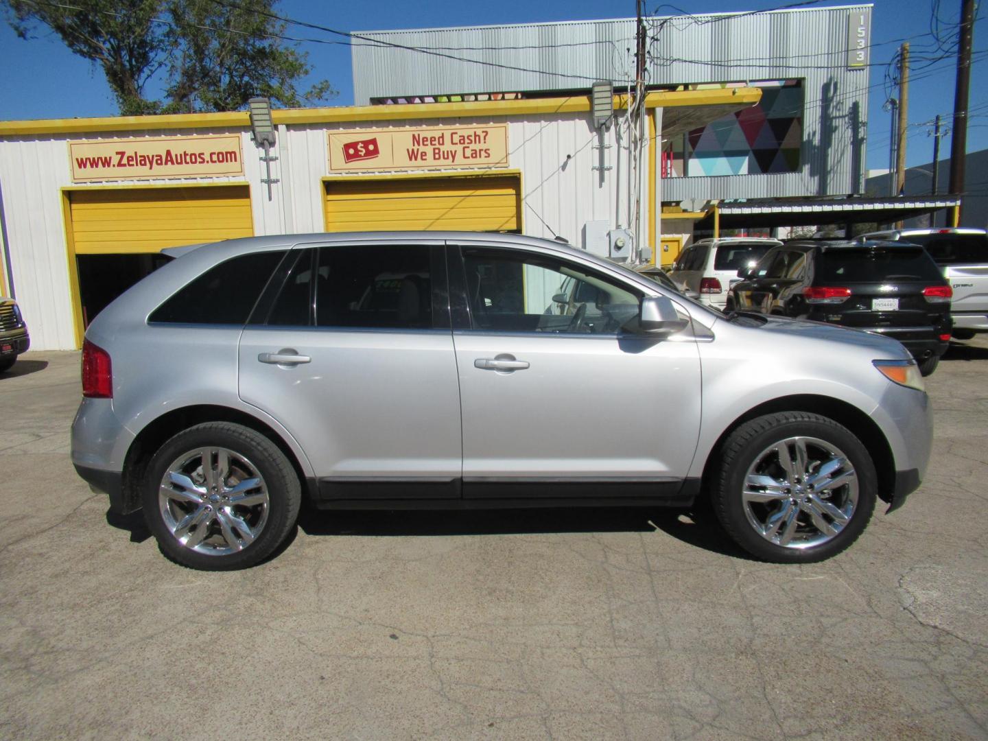 2011 Silver /Gray Ford Edge Limited FWD (2FMDK3KC3BB) with an 3.5L V6 DOHC 24V engine, Automatic transmission, located at 1511 North Shepherd Dr., Houston, TX, 77008, (281) 657-1221, 29.798361, -95.412560 - 2011 FORD EDGE LIMITED VIN: 2FMDK3KC3BBA11382 2 F M D K 3 K C 3 B B A 1 1 3 8 2 4 DOOR WAGON/SPORT UTILITY 3.5L V6 F DOHC 24V GASOLINE FRONT WHEEL DRIVE - Photo#0