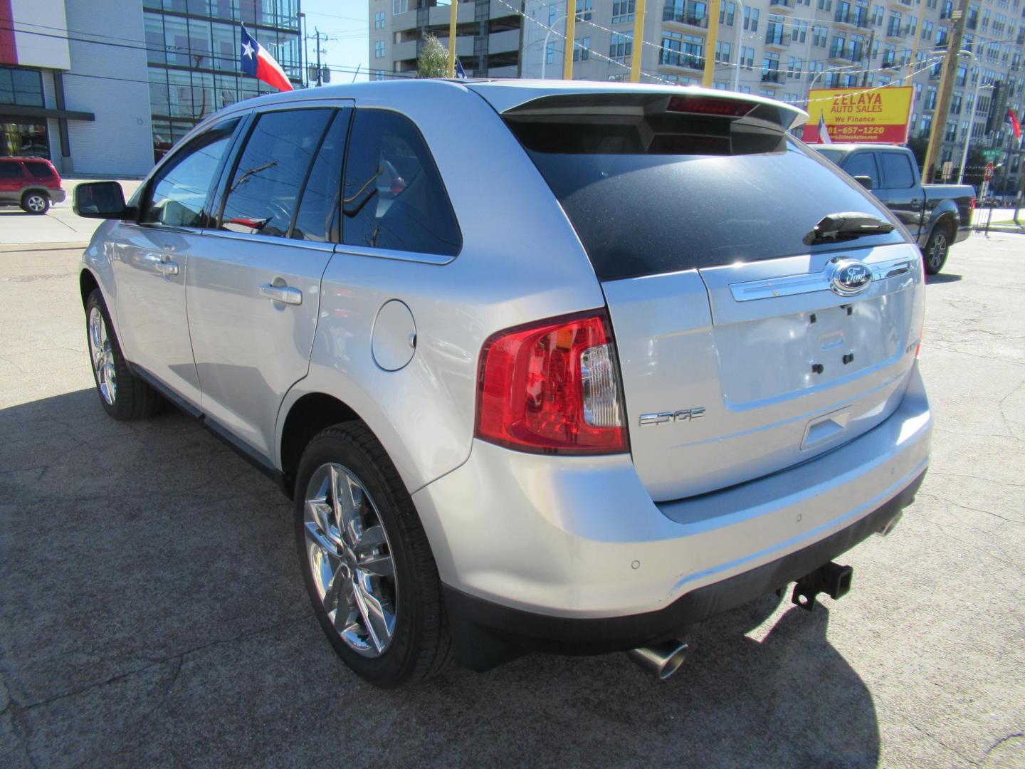 2011 Silver /Gray Ford Edge Limited FWD (2FMDK3KC3BB) with an 3.5L V6 DOHC 24V engine, Automatic transmission, located at 1511 North Shepherd Dr., Houston, TX, 77008, (281) 657-1221, 29.798361, -95.412560 - 2011 FORD EDGE LIMITED VIN: 2FMDK3KC3BBA11382 2 F M D K 3 K C 3 B B A 1 1 3 8 2 4 DOOR WAGON/SPORT UTILITY 3.5L V6 F DOHC 24V GASOLINE FRONT WHEEL DRIVE - Photo#17