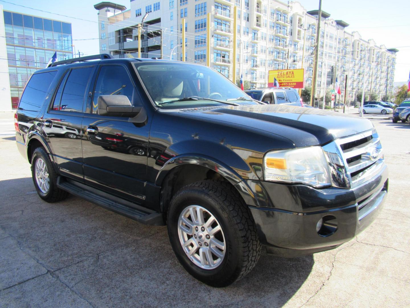 2013 Black /Tan Ford Expedition 2WD (1FMJU1H53DE) with an 5.4L V8 SOHC 16V FFV engine, Automatic transmission, located at 1511 North Shepherd Dr., Houston, TX, 77008, (281) 657-1221, 29.798361, -95.412560 - 2013 FORD EXPEDITION XLT VIN: 1FMJU1H53DEF31504 1 F M J U 1 H 5 3 D E F 3 1 5 0 4 4 DOOR WAGON/SPORT UTILITY 5.4L V8 F SOHC 24V FLEX FUEL REAR WHEEL DRIVE - Photo#22