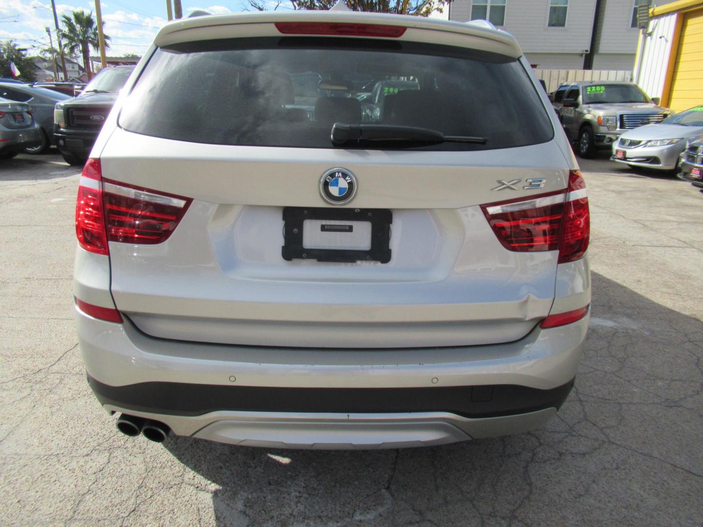 2015 Gold /Brown BMW X3 xDrive28i (5UXWX9C51F0) with an 2.0L L4 DOHC 16V engine, 8-Speed Automatic transmission, located at 1511 North Shepherd Dr., Houston, TX, 77008, (281) 657-1221, 29.798361, -95.412560 - 2015 BMW X3 XDRIVE28I VIN: 5UXWX9C51F0D52208 5 U X W X 9 C 5 1 F 0 D 5 2 2 0 8 4 DOOR WAGON/SPORT UTILITY 2.0L I4 F DOHC 16V GASOLINE ALL WHEEL DRIVE - Photo#16