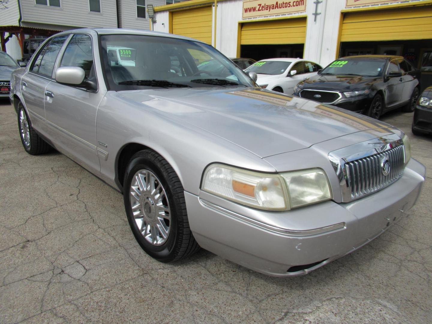 2010 Silver /Tan Mercury Grand Marquis LS (2MEBM7FV9AX) with an 4.6L V8 OHC 16V FFV engine, Automatic transmission, located at 1511 North Shepherd Dr., Houston, TX, 77008, (281) 657-1221, 29.798361, -95.412560 - 2010 MERCURY GRAND MARQUIS LS VIN: 2MEBM7FV9AX612384 2 M E B M 7 F V 9 A X 6 1 2 3 8 4 SEDAN 4 DR 4.6L V8 F SOHC 16V FLEX FUEL REAR WHEEL DRIVE - Photo#20