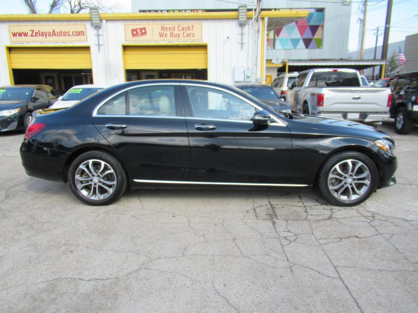 2016 Black /Black Mercedes-Benz C-Class C300 4MATIC Sedan (55SWF4KB6GU) with an 2.0L L4 DOHC 16V engine, 7A transmission, located at 1511 North Shepherd Dr., Houston, TX, 77008, (281) 657-1221, 29.798361, -95.412560 - 2016 MERCEDES-BENZ C-CLASS C 300 4MATIC VIN: 55SWF4KB6GU137937 5 5 S W F 4 K B 6 G U 1 3 7 9 3 7 SEDAN 4 DR 2.0L I4 F DOHC 16V GASOLINE ALL WHEEL DRIVE - Photo#0