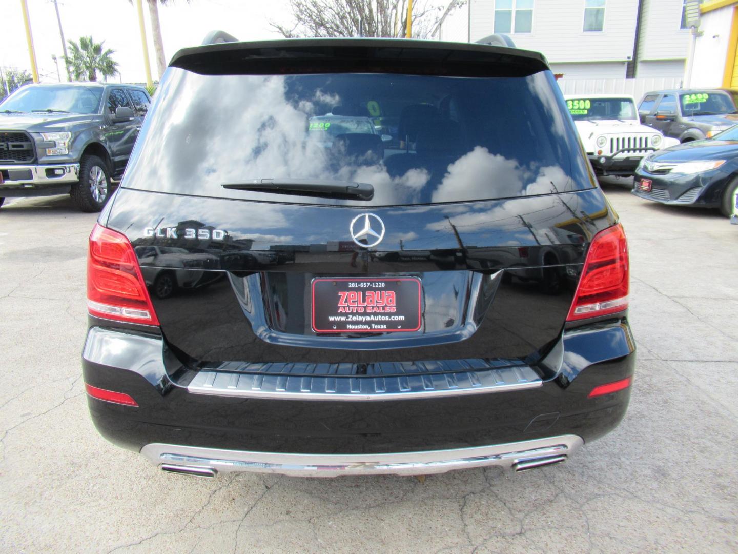 2014 Black /Black Mercedes-Benz GLK-Class GLK350 (WDCGG5HB0EG) with an 3.5L V6 DOHC 24V engine, Automatic transmission, located at 1511 North Shepherd Dr., Houston, TX, 77008, (281) 657-1221, 29.798361, -95.412560 - 2014 MERCEDES-BENZ GLK 350 VIN: WDCGG5HB0EG167349 W D C G G 5 H B 0 E G 1 6 7 3 4 9 4 DOOR WAGON/SPORT UTILITY 3.5L V6 F DOHC 24V GASOLINE REAR WHEEL DRIVE - Photo#23