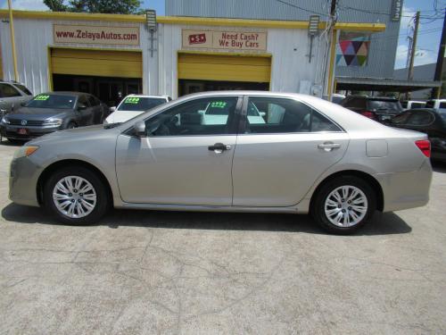 2013 Toyota Camry SE